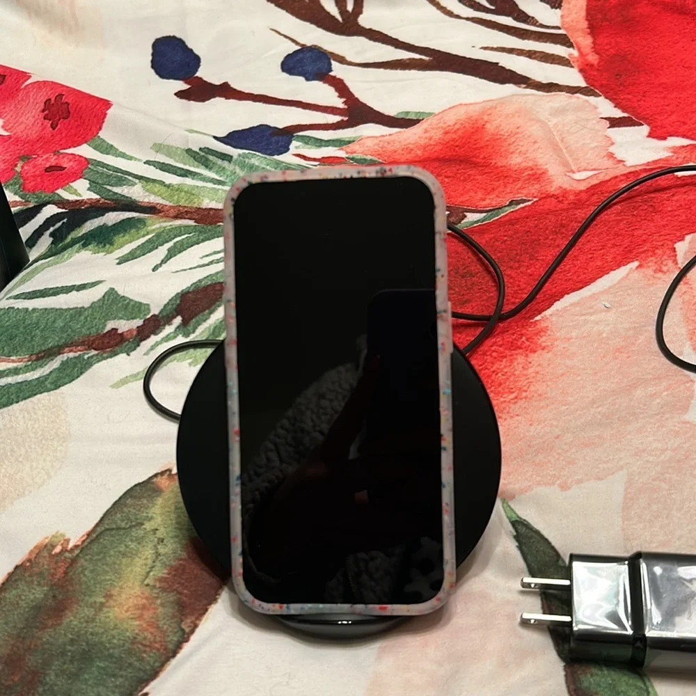 Samsung wireless charging stand